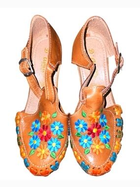 Mexican Tan Leather Floral Wedges